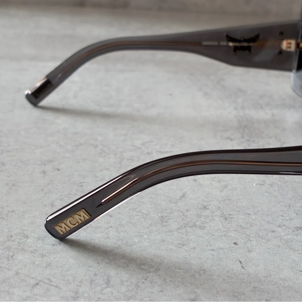 MCM Oversized Butterfly Sunglasses MW0005 05B Black Gold Italy NWOT w/ Pouch